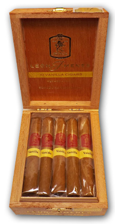 Коробка Leon Jimenes Petit Corona Vanilla на 10 сигар