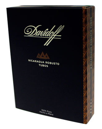 Упаковка Davidoff Nicaragua Robusto Tubos на 4 сигары