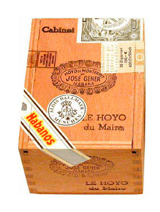 Коробка Hoyo de Monterrey Le Hoyo du Maire на 25 сигар