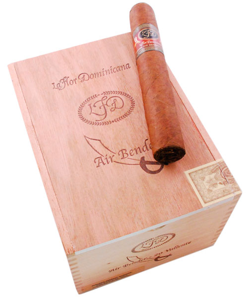 Коробка La Flor Dominicana Air Bender Valiente на 20 сигар