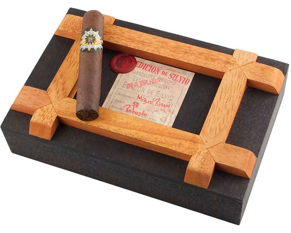 Коробка Perdomo Edicion De Silvio Robusto Maduro на 10 сигар