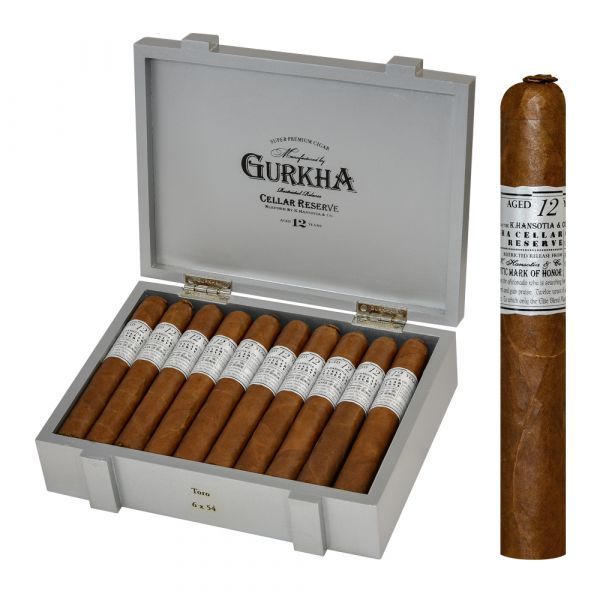 Коробка Gurkha Cellar Reserve 12 Year Platinum Toro на 20 сигар