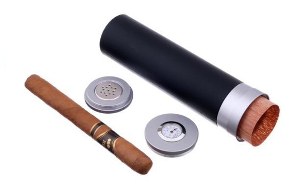 Футляр Tom River на 5 сигар с увлажнителем и гигрометром S273